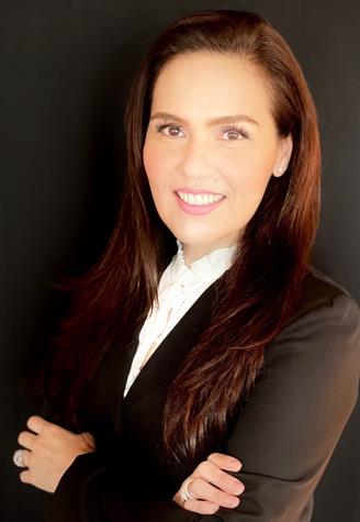 ESTHELA MILLÁN