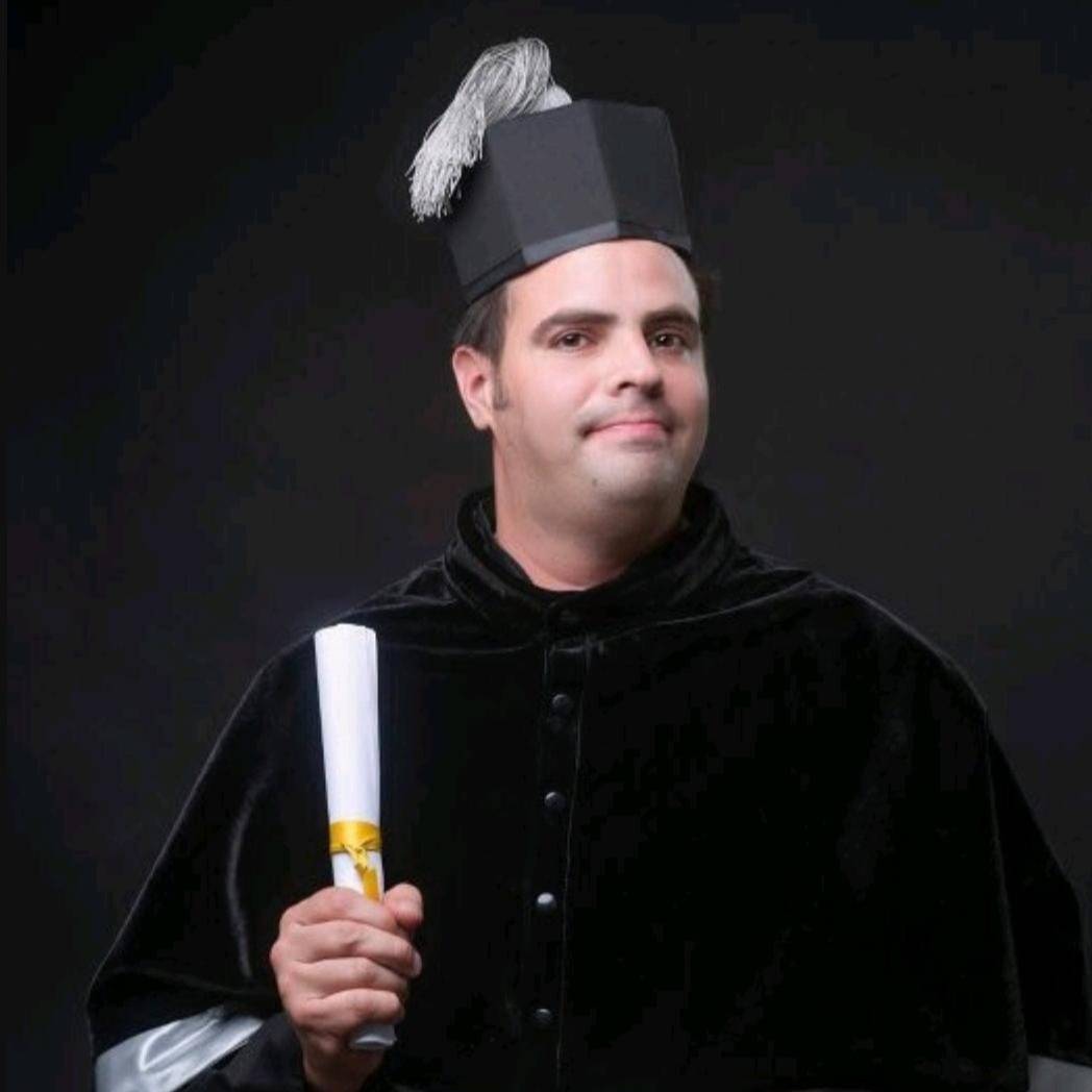 CARLOS AMEZCUA RUIZ