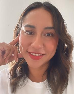 LAURA LEON MARTINEZ