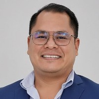 GERARDO VÁZQUEZ