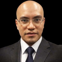 Roberto Basilio González