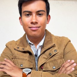 Carlos Vllanueva López