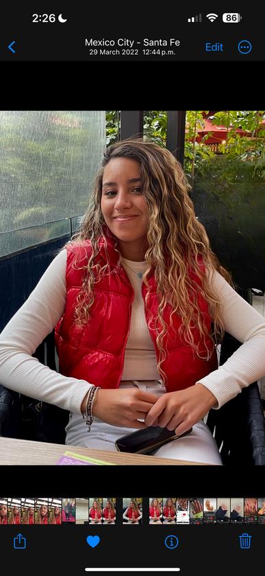 Aline Alfille Esquenazi