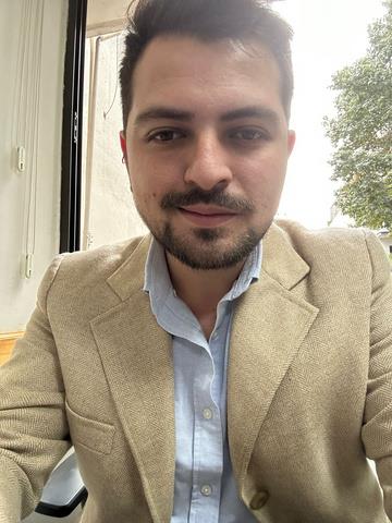 IVÁN VILLA PÉREZ
