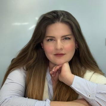DANIELA VALLET