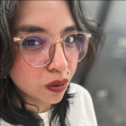 GUADALUPE MARTÍNEZ CUADROS