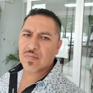 Israel Barrón mata