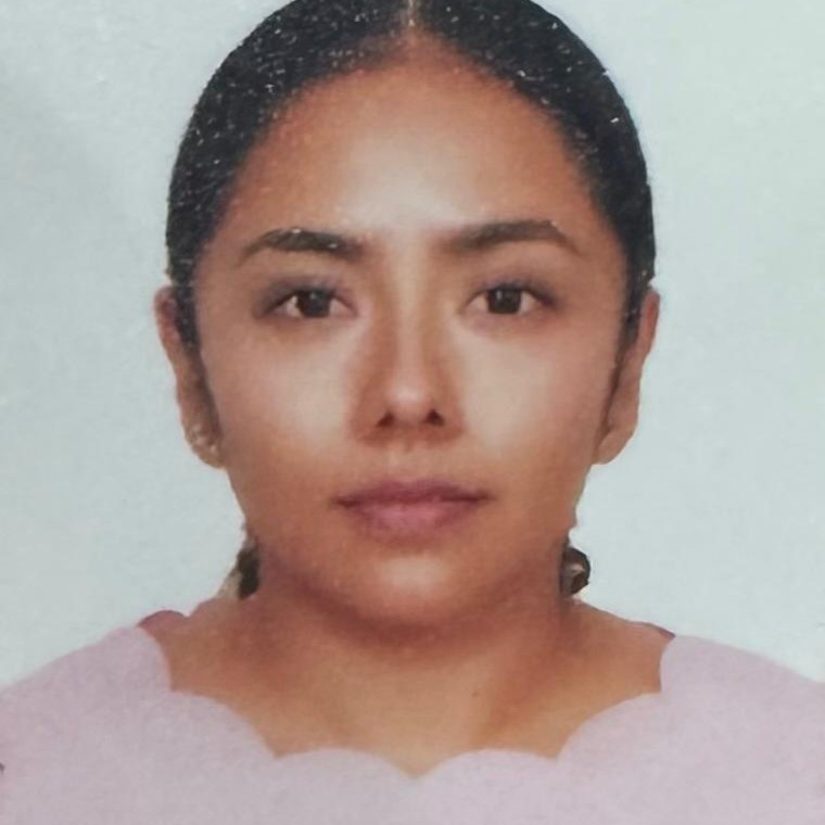PERLA KARINA ARJONA BRAVO
