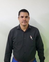 LESLIE FERRO FERRER