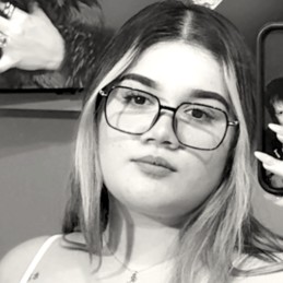 ESTEFANIA MARTINEZ ROMO