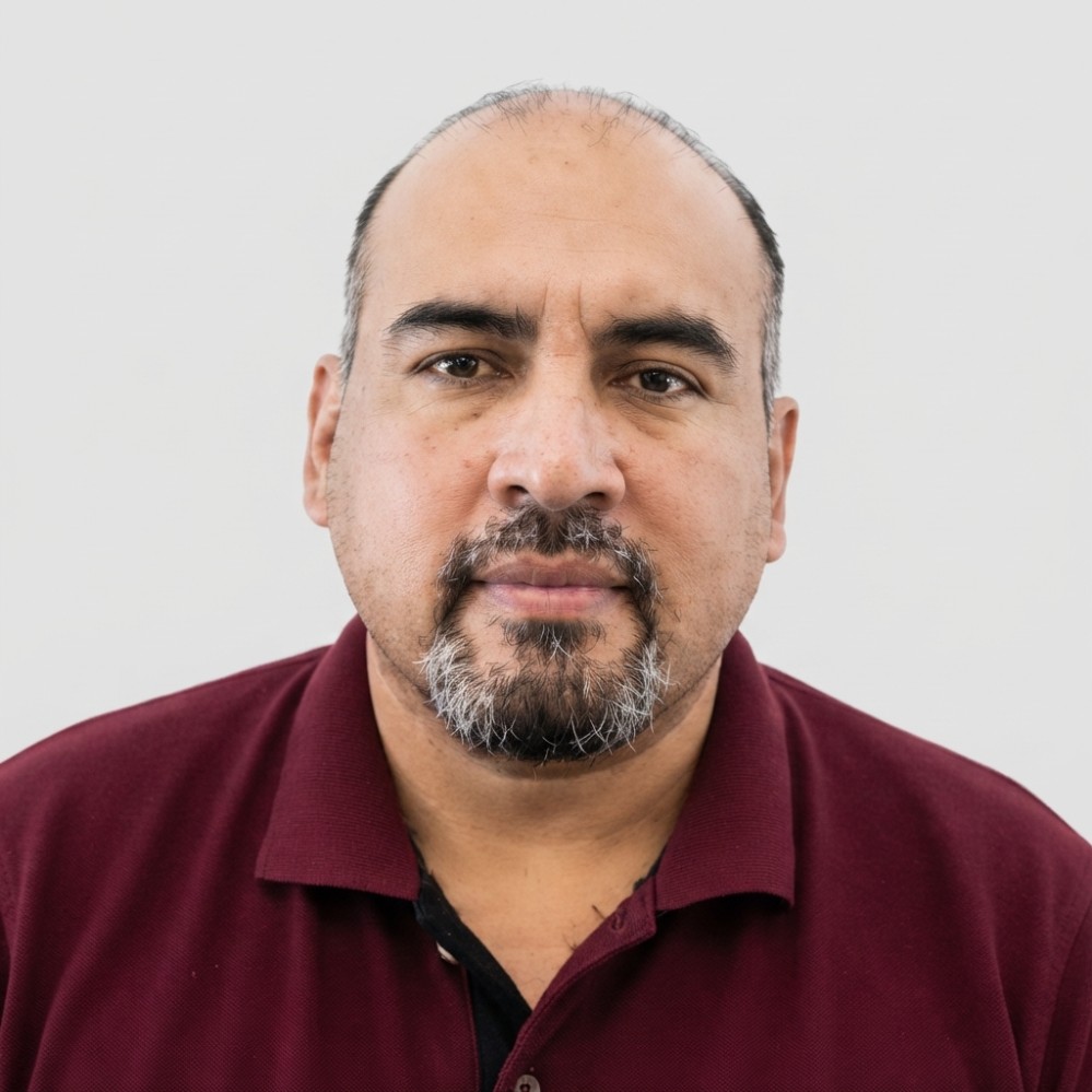 Eduardo Hernandez Arzola