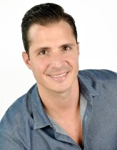 Nicolas Mena