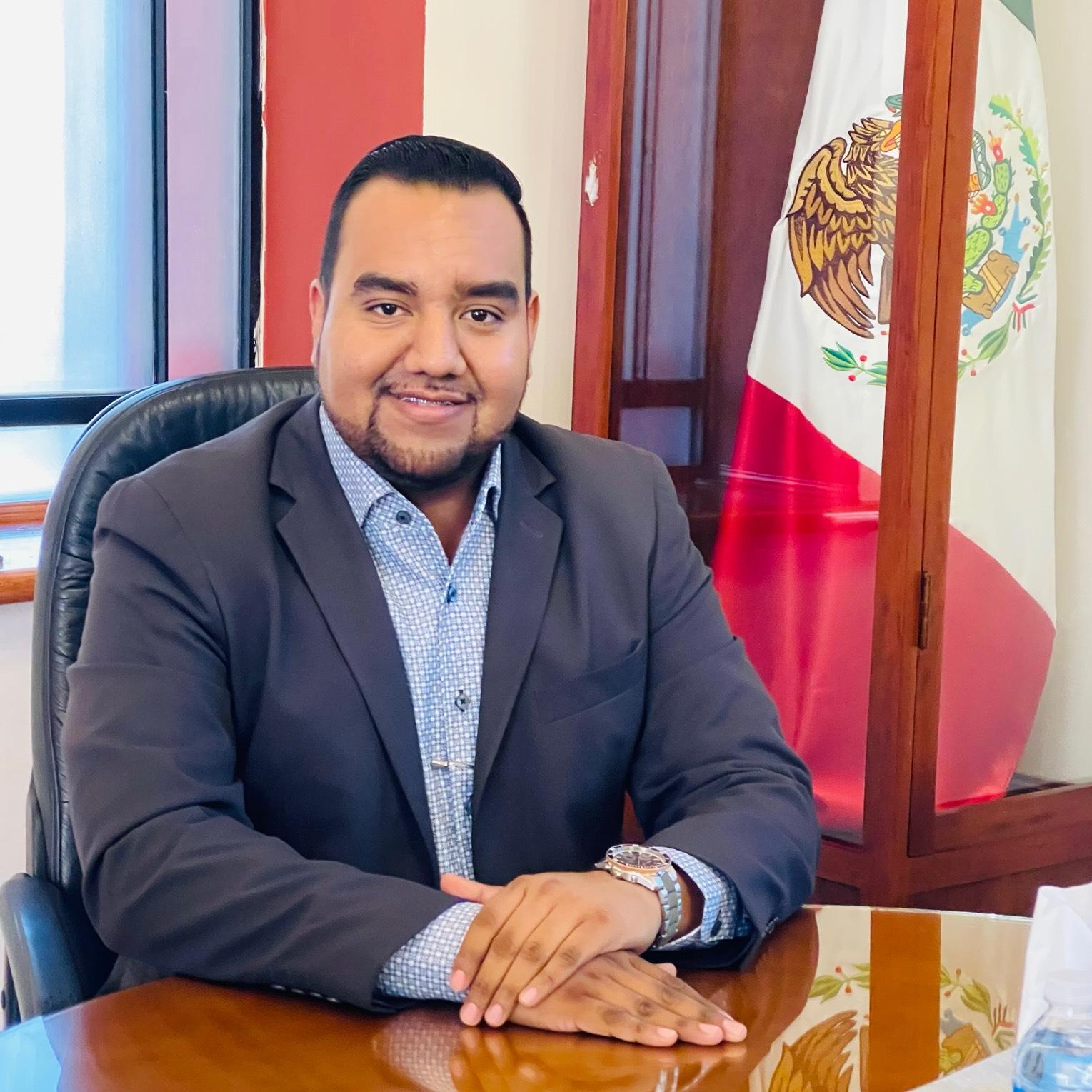 CESAR FLORES