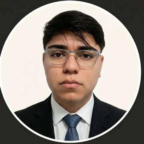 EMMANUEL HERNÁNDEZ CRUZ